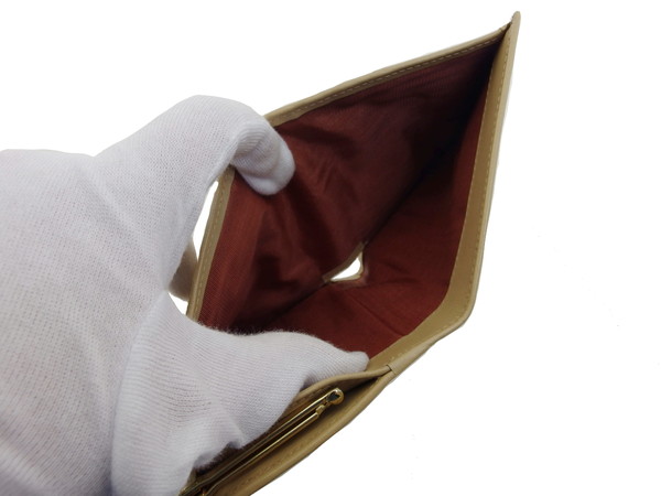 【30％OFF★週末タイムセール】サルヴァトーレフェラガモ Salvatore Ferragamo 二つ折り財布 ベージュ レディース 中古_5