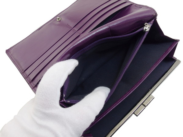 ジバンシィ　GIVENCH　紫　パープル 　長財布　未使用 ジバンシィ GIVENCHY 長財布 パープル レディース 中古
