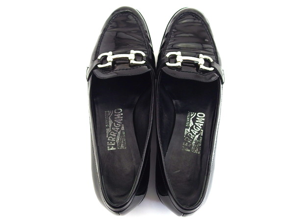 サルヴァトーレフェラガモ Salvatore Ferragamo ローファー NERO レディース 中古_1