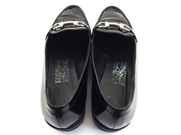 サルヴァトーレフェラガモ Salvatore Ferragamo ローファー NERO レディース 中古_2
