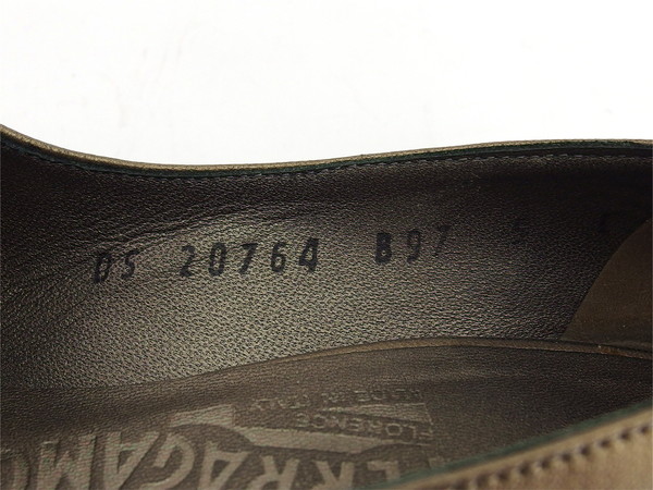 【GWタイムセール】サルヴァトーレフェラガモ Salvatore Ferragamo パンプス ゴールド レディース 中古_9