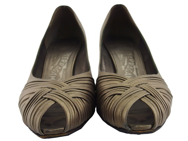 【GWタイムセール】サルヴァトーレフェラガモ Salvatore Ferragamo パンプス ゴールド レディース 中古_5