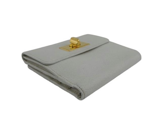 グッチ GUCCI 二つ折り財布 ホワイト レディース 中古