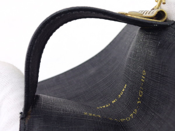 フェンディ FENDI キーケースズッカ ブラックFF×ゴールド レディース 中古