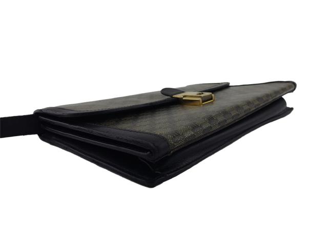 【30％OFF★土日ひと休み大売り出し】セリーヌ CELINE クラッチバッグマカダム 米国海軍×ベージュ×ゴールド レディース 中古