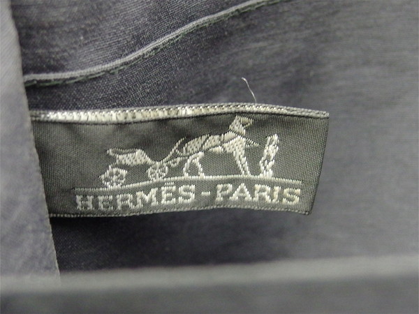 【30％OFF★土日ひと休み大売り出し】エルメス HERMES クラッチバッグエールライン 二つ目車寄せMM 薄墨色 薄墨色 黒いこと レディース 中古