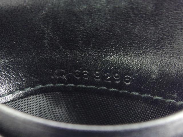 サルヴァトーレフェラガモ Salvatore Ferragamo 二つ折り財布ガンチーニ柄 NERO レディース 中古_9