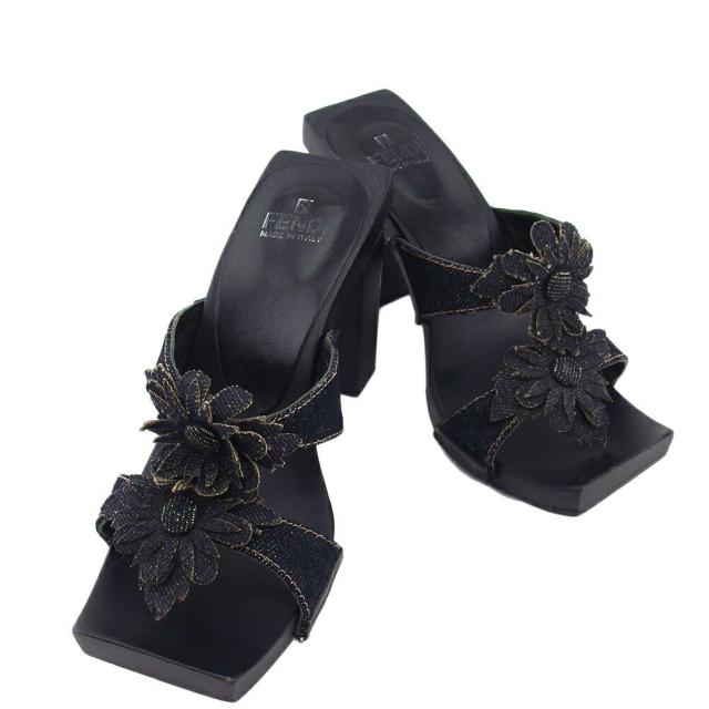 【BIGお買い物ラリー★30%OFFセール中】フェンディ FENDI ミュール インディゴデニム×ブラック レディース 中古