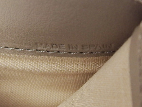 【30％OFF★週末タイムSALE】クロエ Chloe 二つ折り財布クロエC クロエシー ベージュ レディース 中古_9