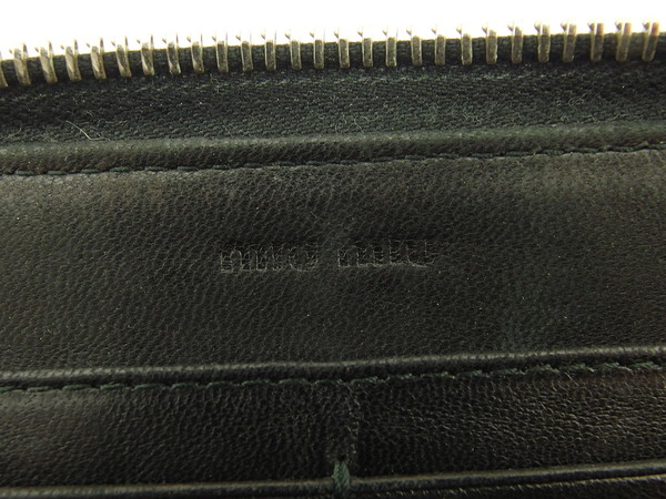 【GWタイムセール】ミュウミュウ MIUMIU 長財布スタッズ ロゴ入り ブラック レディース 中古_7