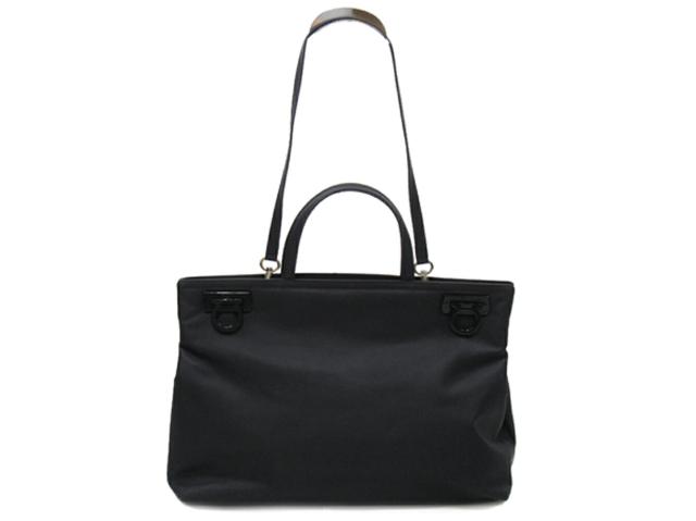 【30％OFF★週末タイムSALE】サルヴァトーレフェラガモ Salvatore Ferragamo トートバッグガンチーニ ショルダーストラップ付き ブラック シルバー レディース 中古_1