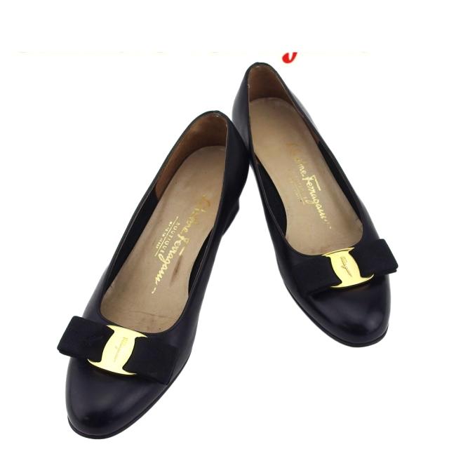 【BIGお買い物ラリー★30%OFFセール中】サルヴァトーレフェラガモ Salvatore Ferragamo パンプスヴァラリボン NERO レディース 中古