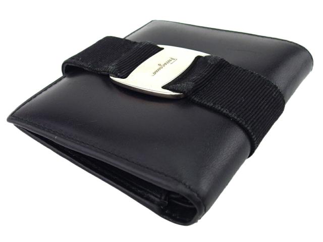 サルヴァトーレフェラガモ Salvatore Ferragamo 二つ折り財布ヴァラ ブラック レディース 中古_2