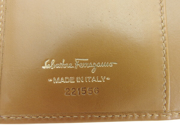 【GWタイムセール】サルヴァトーレフェラガモ Salvatore Ferragamo 二つ折り財布ガンチーニ ブラウン×ゴールド レディース 中古_9