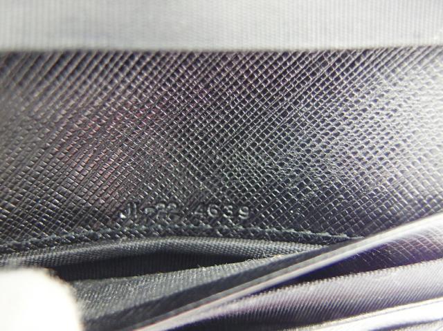 サルヴァトーレフェラガモ Salvatore Ferragamo 二つ折り財布 NERO レディース 中古_9