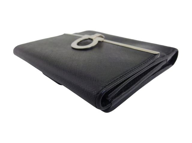 サルヴァトーレフェラガモ Salvatore Ferragamo 二つ折り財布 NERO レディース 中古_2
