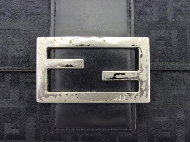 フェンディ FENDI 長財布ズッキーノ FFプレート ブラック レディース 中古_9
