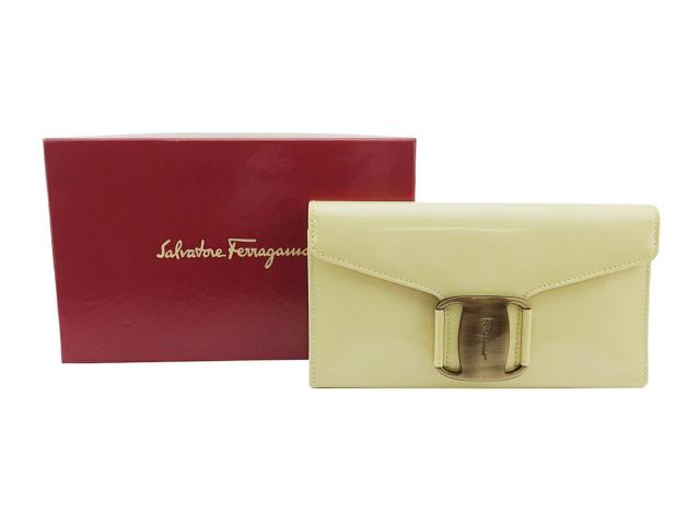 【GWタイムセール】サルヴァトーレフェラガモ Salvatore Ferragamo 長財布ヴァラ ベージュ レディース 中古_9