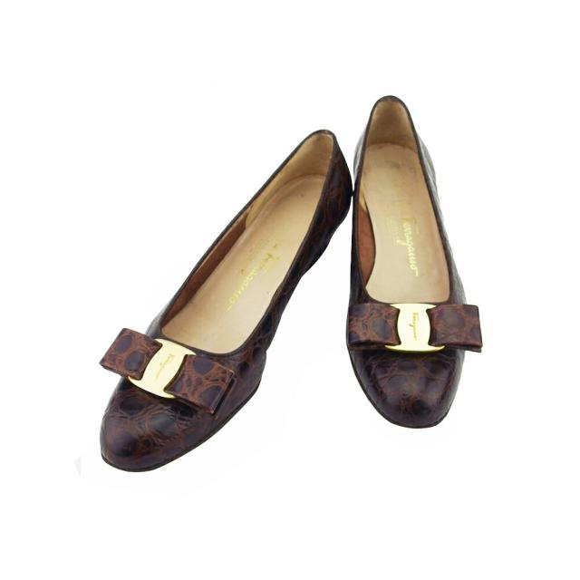 【BIGお買い物ラリー★30%OFFセール中】サルヴァトーレフェラガモ Salvatore Ferragamo パンプスヴァラリボン ♯5ハーフB クロコ調 ラウンドトゥ ブラウン ゴールド レディース 中古