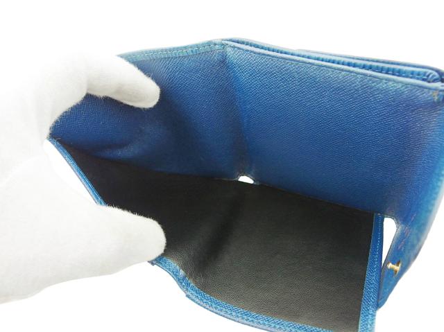 ルイ・ヴィトン LOUIS VUITTON 二つ折り財布エピ ポルトモネビエカルト