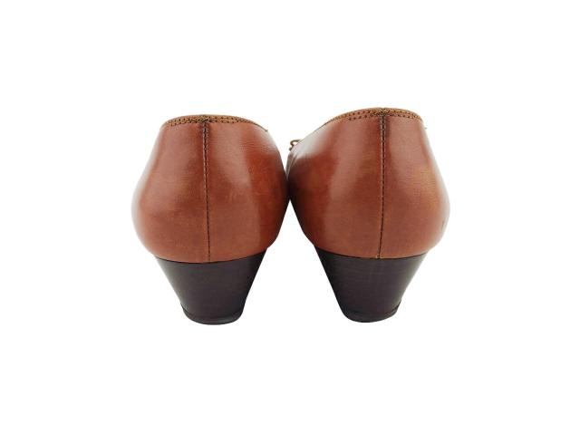 【30％OFF★土日ひと休み大売り出し】サルヴァトーレフェラガモ Salvatore Ferragamo パンプスヴァラリボン ♯6二分の一C ラウンドトゥ 赤銅色 ゴールド レディース 中古