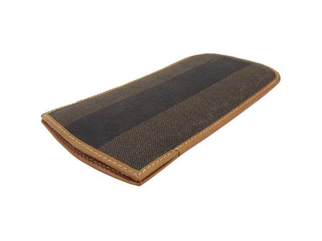 【30％OFF★週末タイムセール】フェンディ FENDI メガネケースペカン ブラック ベージュ レディース 中古_3