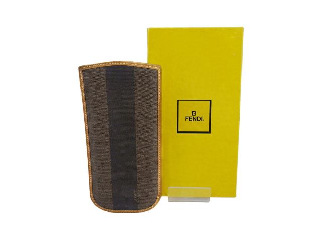 【30％OFF★週末タイムセール】フェンディ FENDI メガネケースペカン ブラック ベージュ レディース 中古_7