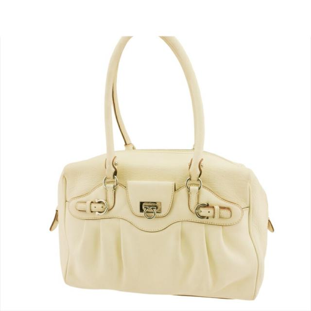 【BIGお買い物ラリー★30%OFFセール中】サルヴァトーレフェラガモ Salvatore Ferragamo トートバッグガンチーニ ホワイト 白 シルバー レディース 中古