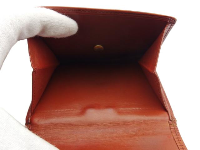 ルイ・ヴィトン LOUIS VUITTON 二つ折り財布エピ ポルトモネビエカルト