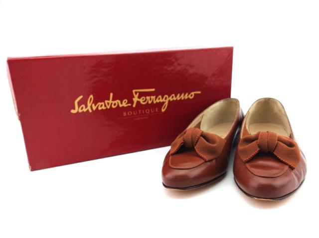 【30％OFF★土日ひと休み大売り出し】サルヴァトーレフェラガモ Salvatore Ferragamo パンプス 赤銅色 レディース 中古