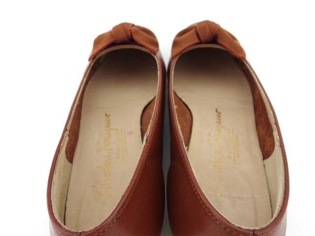 【30％OFF★土日ひと休み大売り出し】サルヴァトーレフェラガモ Salvatore Ferragamo パンプス 赤銅色 レディース 中古