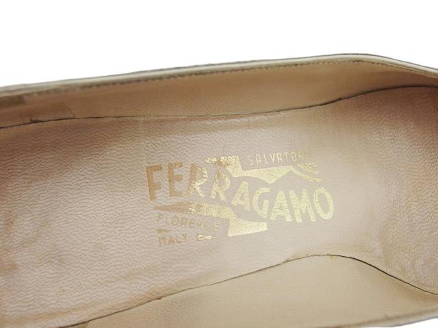 【ウィンターSALE★30%OFF】サルヴァトーレフェラガモ Salvatore Ferragamo パンプスパンチングレザー ♯5C バイカラー ベージュ ブラック レディース 中古