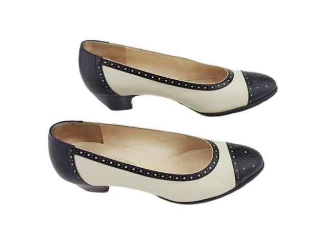 【ウィンターSALE★30%OFF】サルヴァトーレフェラガモ Salvatore Ferragamo パンプスパンチングレザー ♯5C バイカラー ベージュ ブラック レディース 中古