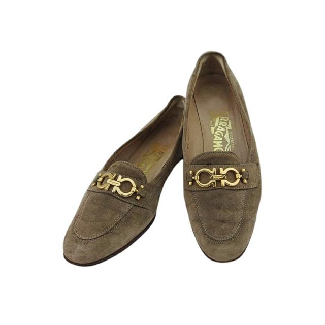 【X'masセール★30%OFF】サルヴァトーレフェラガモ Salvatore Ferragamo ローファーガンチーニ ♯6B ラウンドトゥ ベージュ グレー 灰色 ゴールド レディース 中古
