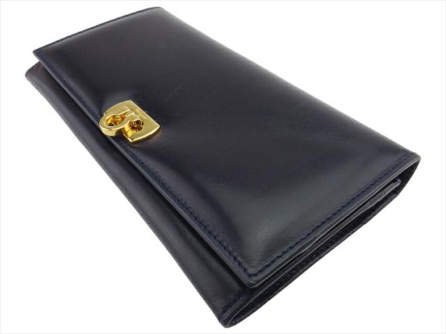 未使用Salvatore Ferragamo ガンチーニ レザー長財布　ネイビー サルヴァトーレフェラガモ Salvatore Ferragamo 長財布ガンチーニ