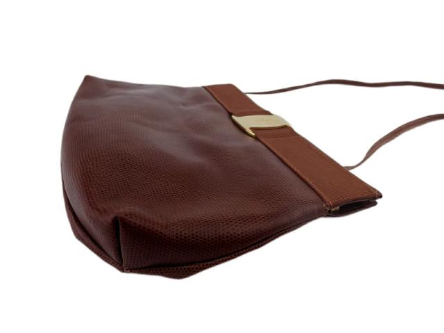 サルヴァトーレフェラガモ Salvatore Ferragamo ショルダーバッグ