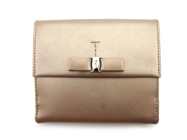 【GWタイムセール】サルヴァトーレフェラガモ Salvatore Ferragamo 二つ折り財布ヴァラリボン ゴールド シルバー レディース 中古_1