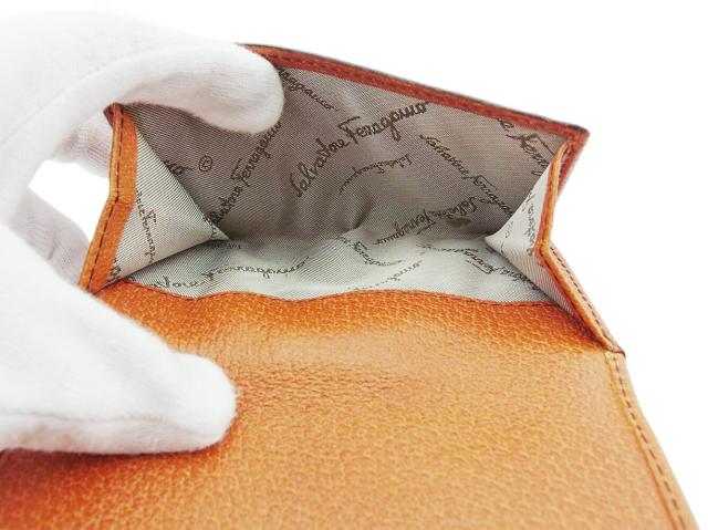 サルヴァトーレフェラガモ Salvatore Ferragamo 二つ折り財布 キャメル レディース 中古_7