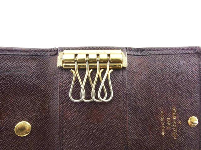 新品同様❗️ ルイヴィトン　タイガ　キーケース　アカジュー　ミュルティクレ4 タイガ キーケース ミュルティクレ4 アルドワーズ 詳細情報とお値段