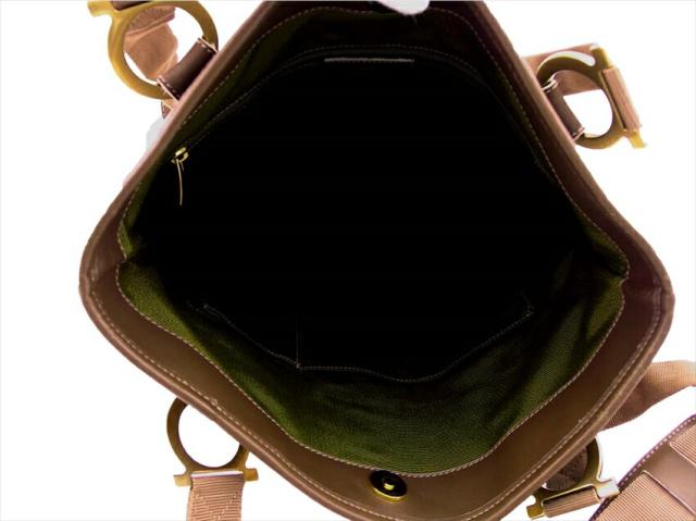 サルヴァトーレフェラガモ Salvatore Ferragamo ショルダーバッグガンチーニ ベージュ ブラウン グレー 灰色 レディース 中古_7