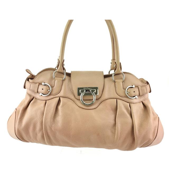 【BIGお買い物ラリー★30%OFFセール中】サルヴァトーレフェラガモ Salvatore Ferragamo ハンドバッグガンチーニ ピンク ベージュ シルバー レディース 中古