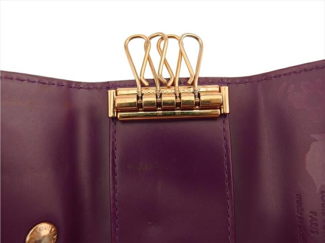 ルイ・ヴィトン LOUIS VUITTON キーケースヴェルニ ミュルティクレ4 パープル ゴールド レディース 中古_7