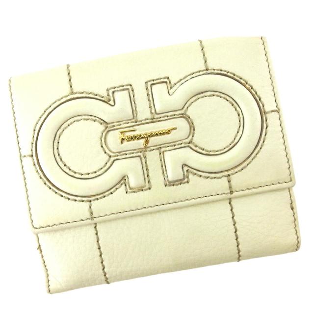 【BIGお買い物ラリー★30%OFFセール中】サルヴァトーレフェラガモ Salvatore Ferragamo 二つ折り財布ガンチーニ ホワイト 白 レディース 中古