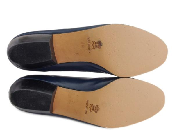 サルヴァトーレフェラガモ Salvatore Ferragamo パンプスラウンドトゥ