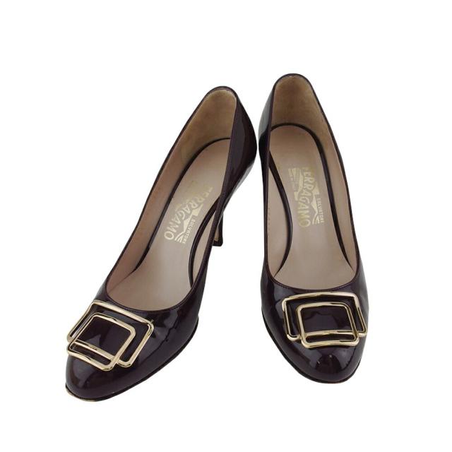 【X'masセール★30%OFF】サルヴァトーレフェラガモ Salvatore Ferragamo パンプスロゴプレート ♯6ハーフC ハイヒール パープル ブラウン ゴールド レディース 中古