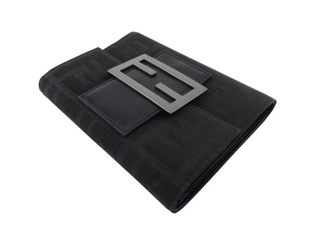 フェンディ FENDI 三つ折り財布ズッカ FFプレート グレー 灰色 ブラック レディース 中古_2