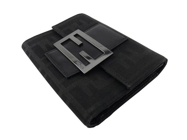 フェンディ FENDI 三つ折り財布ズッカ FFプレート グレー 灰色 ブラック レディース 中古_3