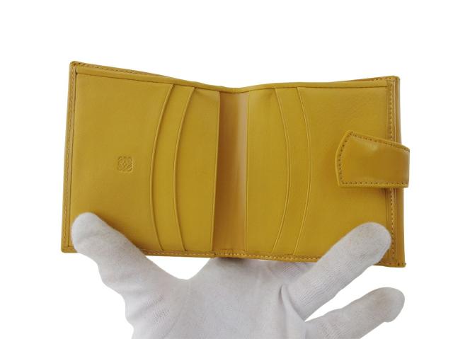【30％OFF★土日ひと休み大売り出し】ロエベ LOEWE 二つ折り紙入れロゴタイプ 黄色 レディース 中古
