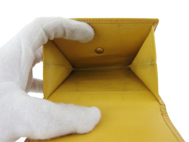 【30％OFF★土日ひと休み大売り出し】ロエベ LOEWE 二つ折り紙入れロゴタイプ 黄色 レディース 中古
