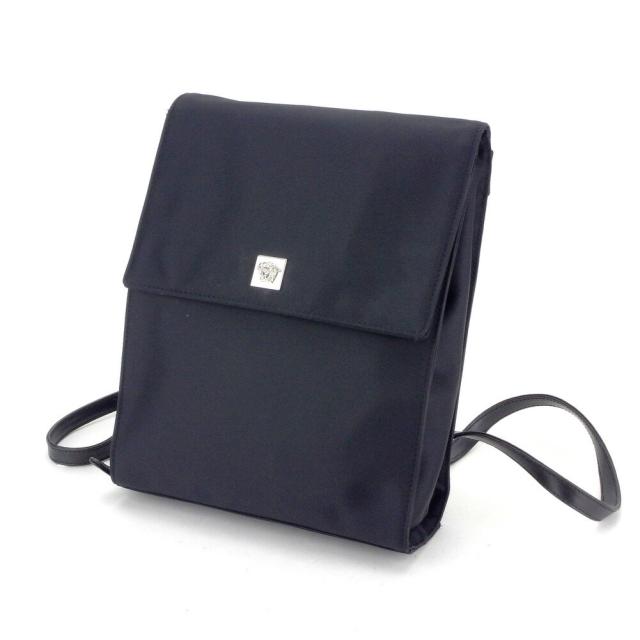 【BIGお買い物ラリー★30%OFFセール中】ジャンニ・ヴェルサーチ Gianni Versace リュック・デイパックメドゥーサ ブラック シルバー レディース 中古